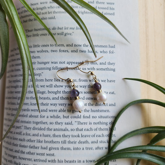 Pearl and Amethyst: Earrings