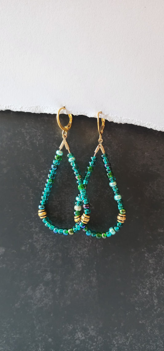 Beyond the reef: Earrings